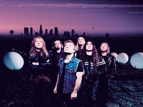 Iron Maiden - Det finns flera konstnärer med detta namn: 1) Iron Maiden är ett New Wave of British Heavy Metal eller NWOBHM band från Storbritannien. Bandet bildade...