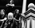 Disturbed - Det finns två akter med namnet på Disturbed, 1) Välkända nu metal / hårdrocksband med sångaren David Michael Draiman, bildat 1996, med flera album ink...