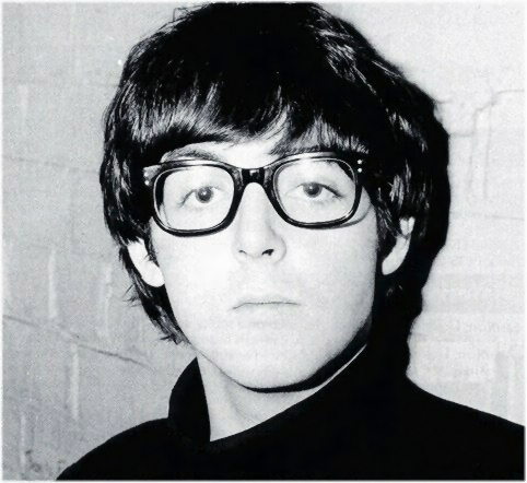 Paul McCartney - Sir James Paul McCartney, MBE (född 18 juni 1942), född i Liverpool, Storbritannien, är den mest framgångsrika låtskrivare i historien om populärmusik...